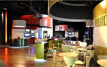 Hotel Unique - Saguão